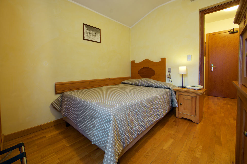 Hotel Croux Courmayeur Dış mekan fotoğraf
